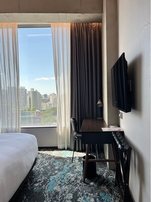 1 Schlafzimmer, hochwertige Bettwaren, Daunenbettdecken