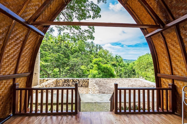 Standard-Doppelzimmer, 1 Queen-Bett, eigenes Bad, Hügelblick | Blick auf die Hügel