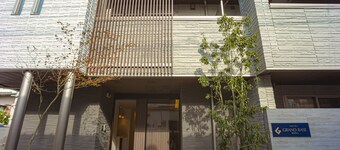 GRAND BASE Hakata Sumiyoshi