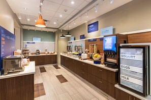 Free continental breakfast on weekdays - Holiday Inn Express & Suites Moreno Valley - Riverside by IHG (Moreno Valley)