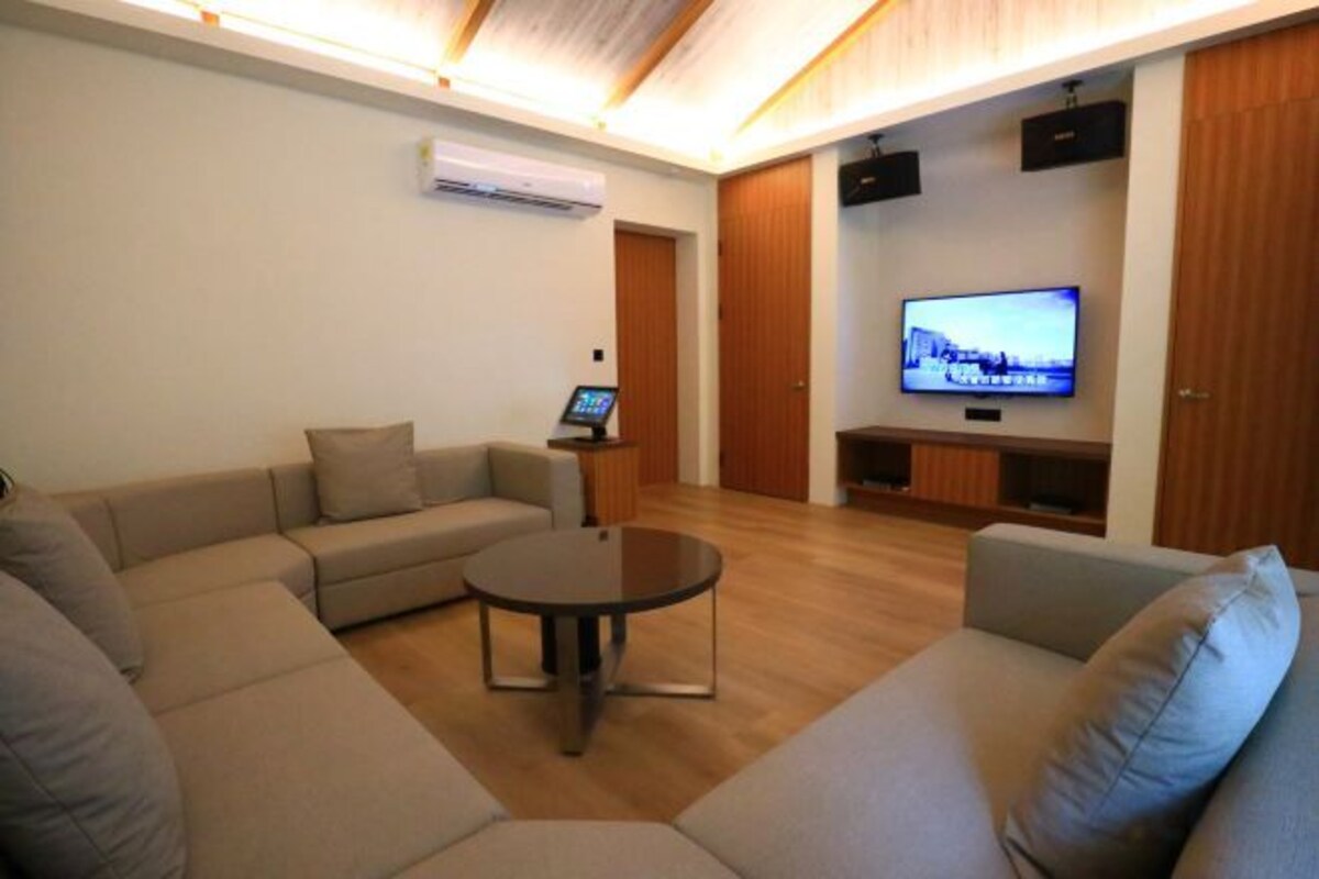 KTV Family Room