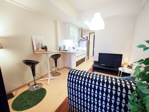 Apartment | Living area | Flat-screen TV