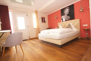 Room - UNO Hotel Chapeau Noir (Ueberherrn)