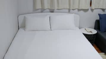 Full House | Individually furnished, laptop workspace, free WiFi, bed sheets
