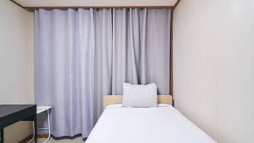 Full House | 3 bedrooms, individually furnished, rollaway beds, free WiFi