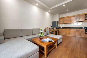 Placa de cocina, tetera/pava eléctrica, arrocera