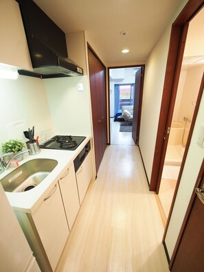 Room - Namba Inn PH190 (Osaka)