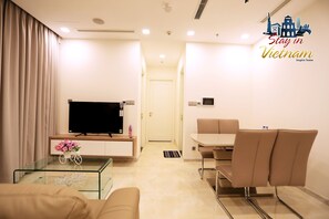 LCD TV - Stay In Vietnam Vinhomes Golden River (Ho Chi Minh City)