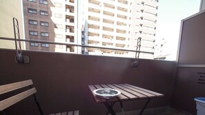 Apartment | Balcony - Namba Inn PH192 (Osaka)