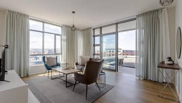 Classic Apartment, 2 Bedrooms | In-room safe, iron/ironing board, free WiFi, bed sheets