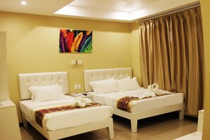 In-room safe, desk, blackout drapes, soundproofing