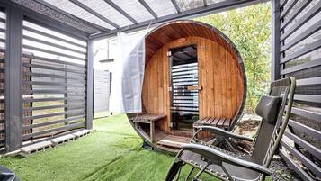 Private Vacation Home | Bathroom | Separate tub and shower, deep soaking tub, free toiletries, hair dryer