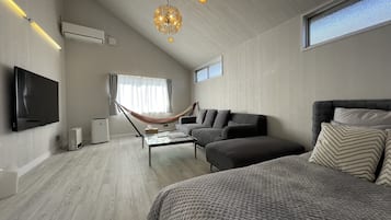 Private Vacation Home | 2 bedrooms, free WiFi