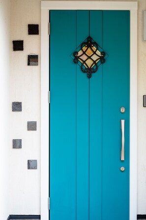 Pintu masuk hartanah