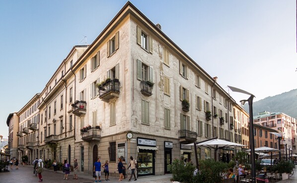 Exterior - Como Design Apartment (Como)