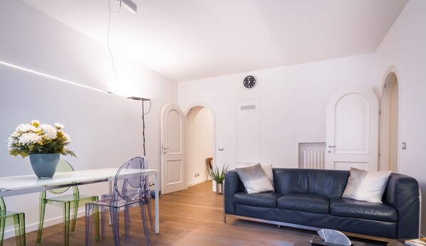 Appartement, 1 chambre, vue ville | Coin séjour
