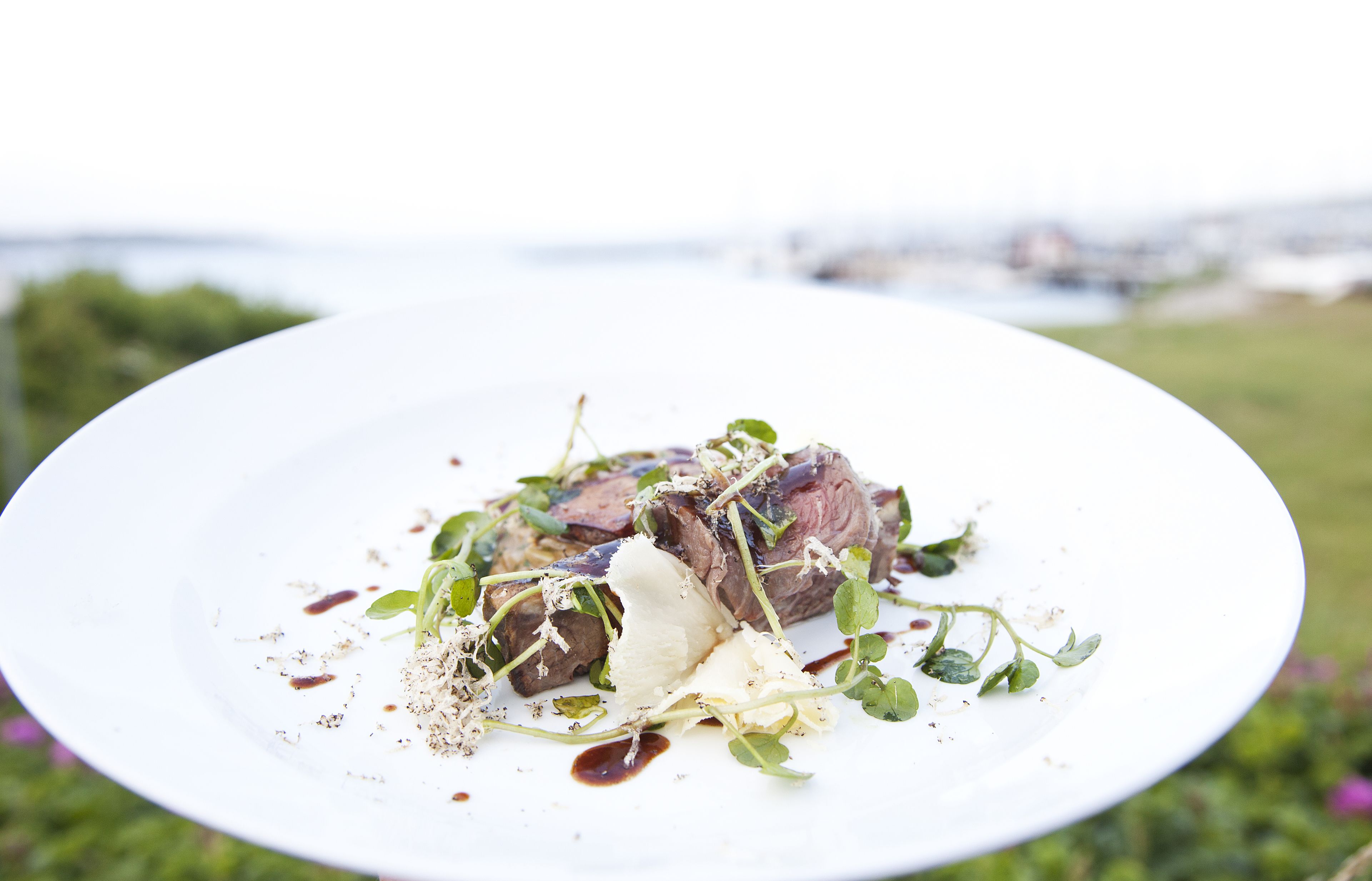 lunch and dinner served, local and international cuisine