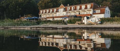 Fachada da propriedade