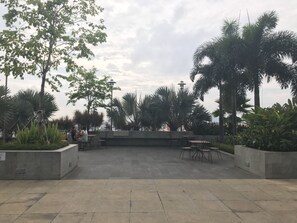 BBQ/picnic Area - Jenny's Home in Sunrise City Building W3 (Ho Chi Minh City)