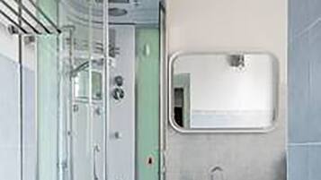 Apartment, 1 Bedroom | Bathroom