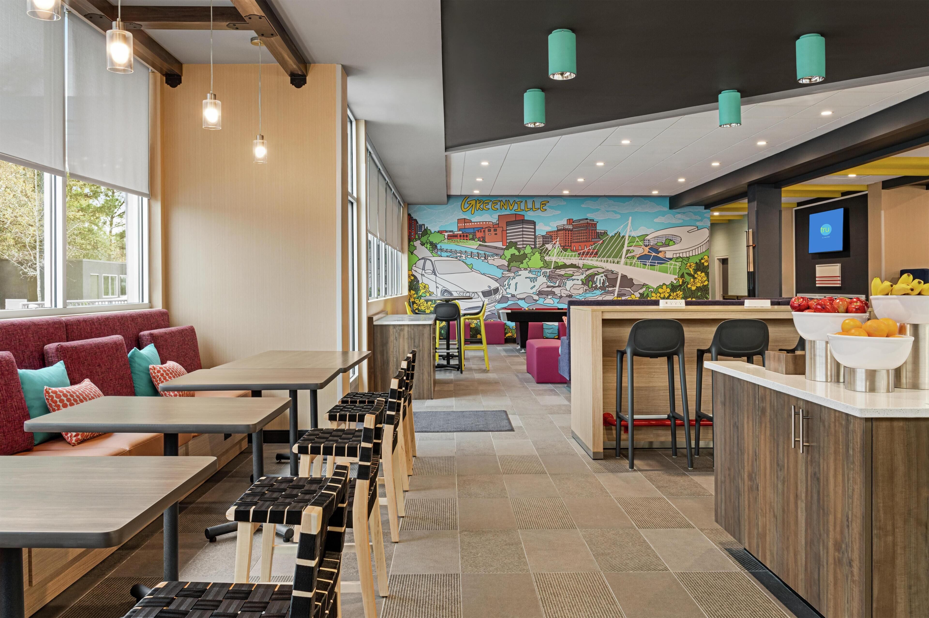 Free daily buffet breakfast