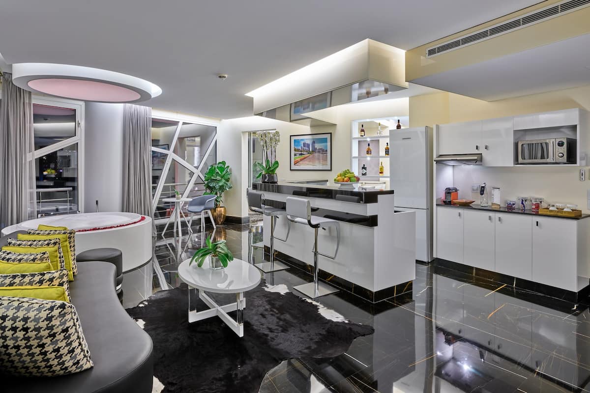 Sodeco Suite | 1 bedroom, down comforters, minibar, in-room safe