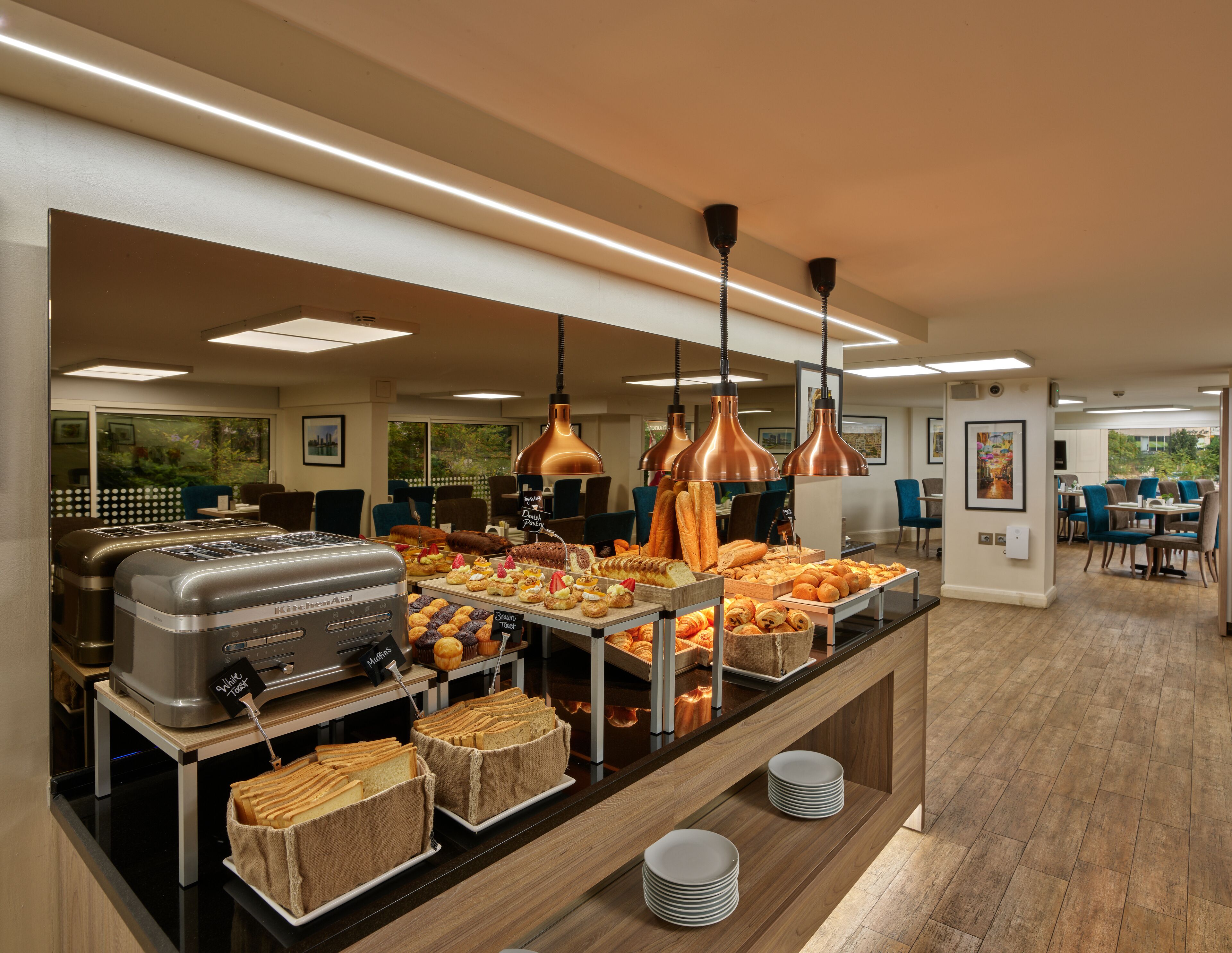 Free daily cooked-to-order breakfast