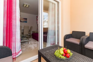 Balcony - Apartments Villa Ines (Vodice)