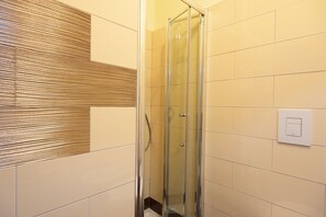 Double Room, Private Bathroom | Bathroom | Shower, rainfall showerhead, free toiletries, hair dryer - Casa Laurino B&B (Naples)