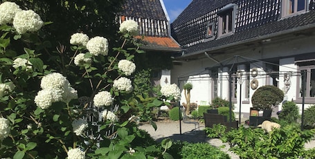 Exterior detail. La Ferme Des Buis