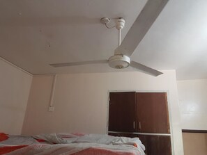 Standard Single Room, City View - Panaroma Gardens Hotel Mombasa (Mombasa)