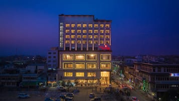 Front of property - evening/night