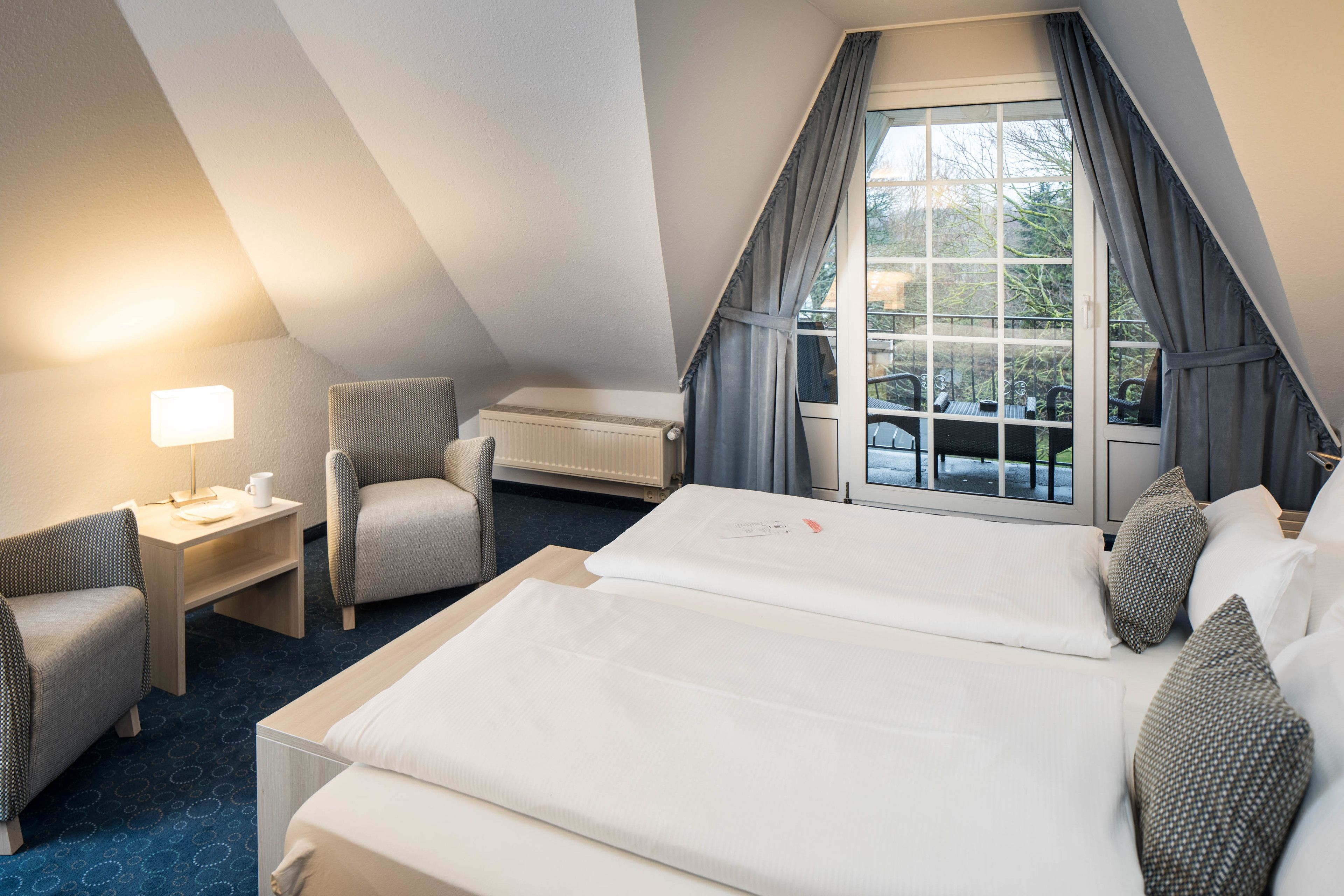 standard double room, balcony | in-room safe, desk, blackout curtains, rollaway beds