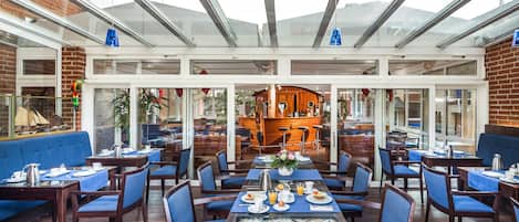 Petit déjeuner préparé à la commande compris tous les jours