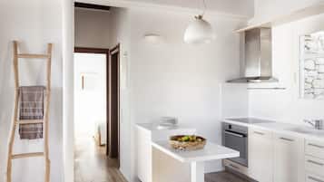 Luxury Villa, Sea View (Phaedra) | Shared kitchen