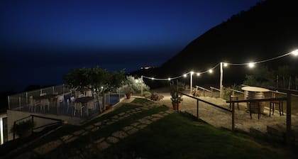 Borgo Rosso di Sera Resort Country Chic