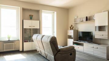 Appartamento, 3 camere da letto | Area soggiorno | TV a schermo piatto