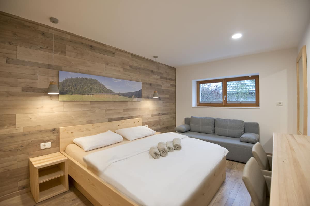 Habitación doble superior | Ropa de cama de alta calidad y camas Select Comfort