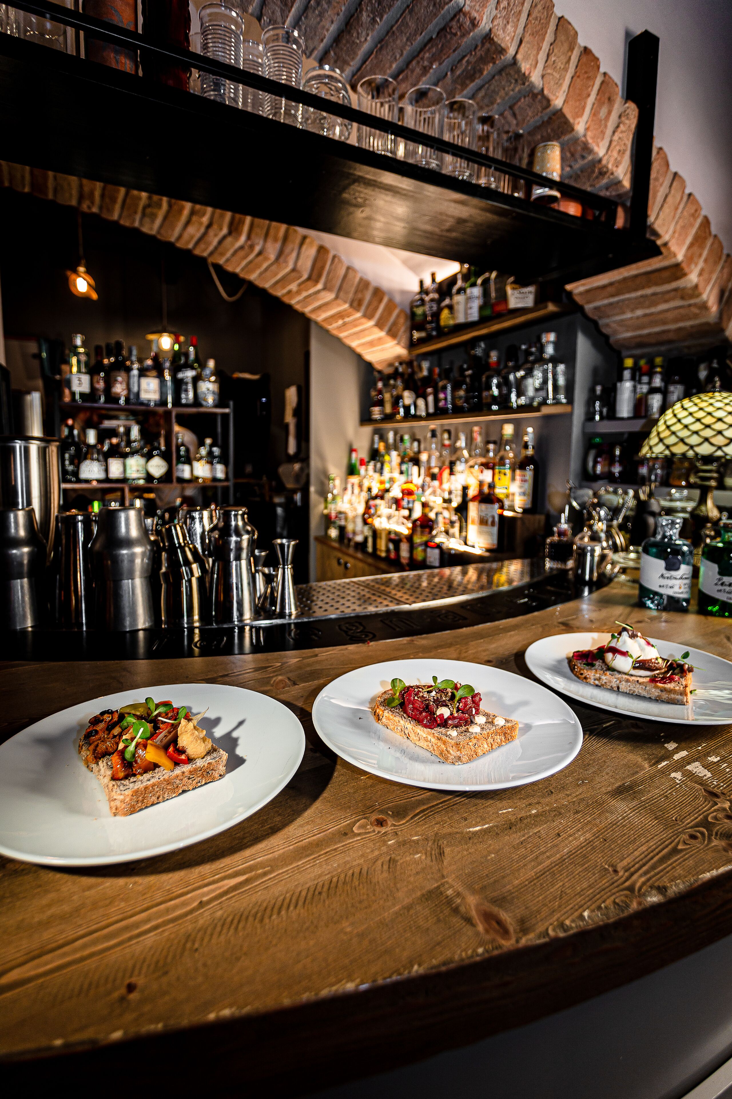 ディナーに営業