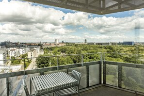 Deluxe appartement | Uitzicht vanuit de kamer