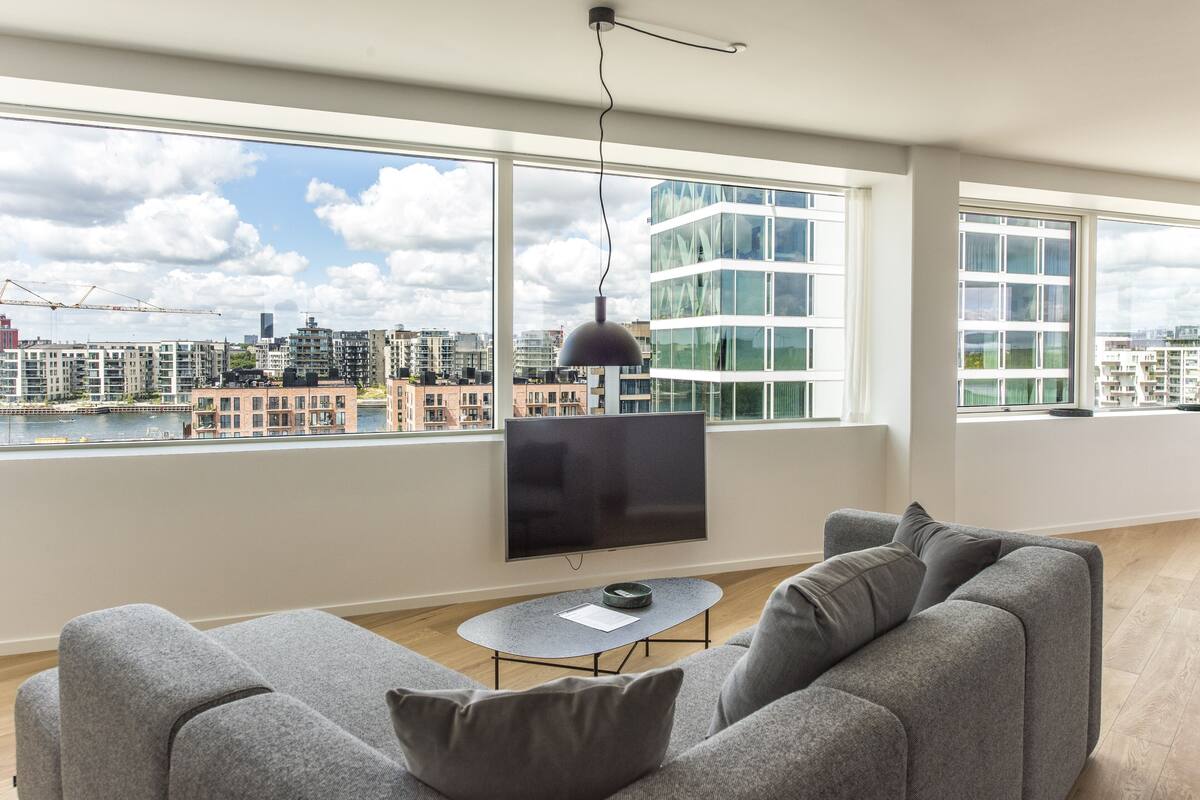 Apartamento Deluxe | Sala de estar | Suelo radiante