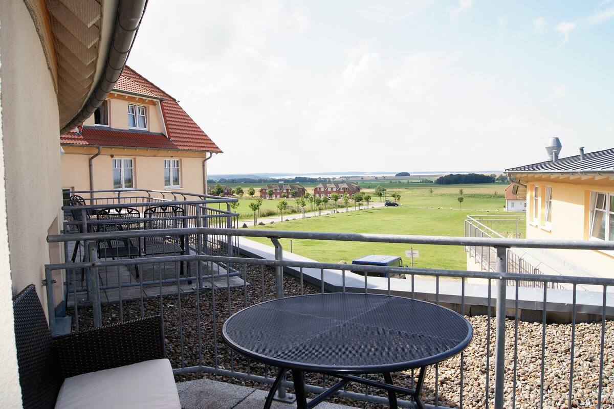 Apartment, 1 Bedroom (306) | Cribs (free), WiFi (free), individually decorated