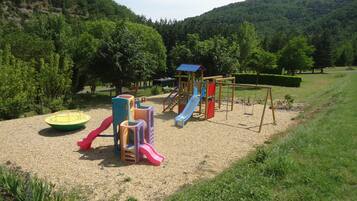 Aire de jeux - extérieure