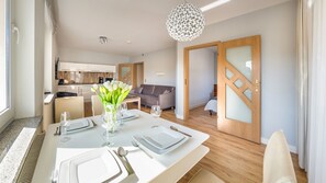 Apartment, Balcony (221) | Living area