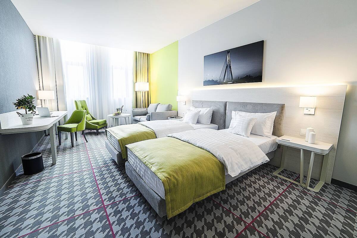 minibar, in-room safe, desk, blackout curtains