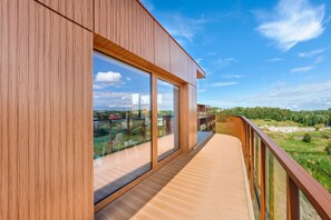 Apartemen (41A) | Balkon