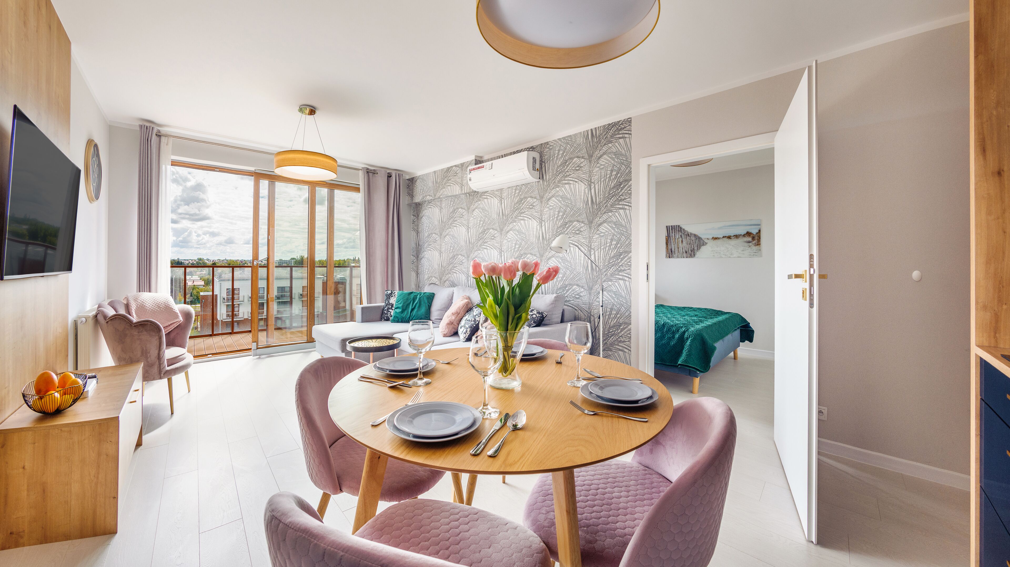 Apartment (50 B) | Essbereich im Zimmer