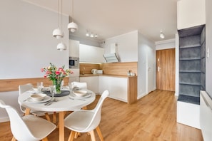 Apartment (35A) | Private kitchenette | Fridge, stovetop, electric kettle, cookware/dishes/utensils