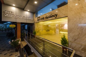 Exterior detail - Hotel Karuna Residency (Mangaluru)