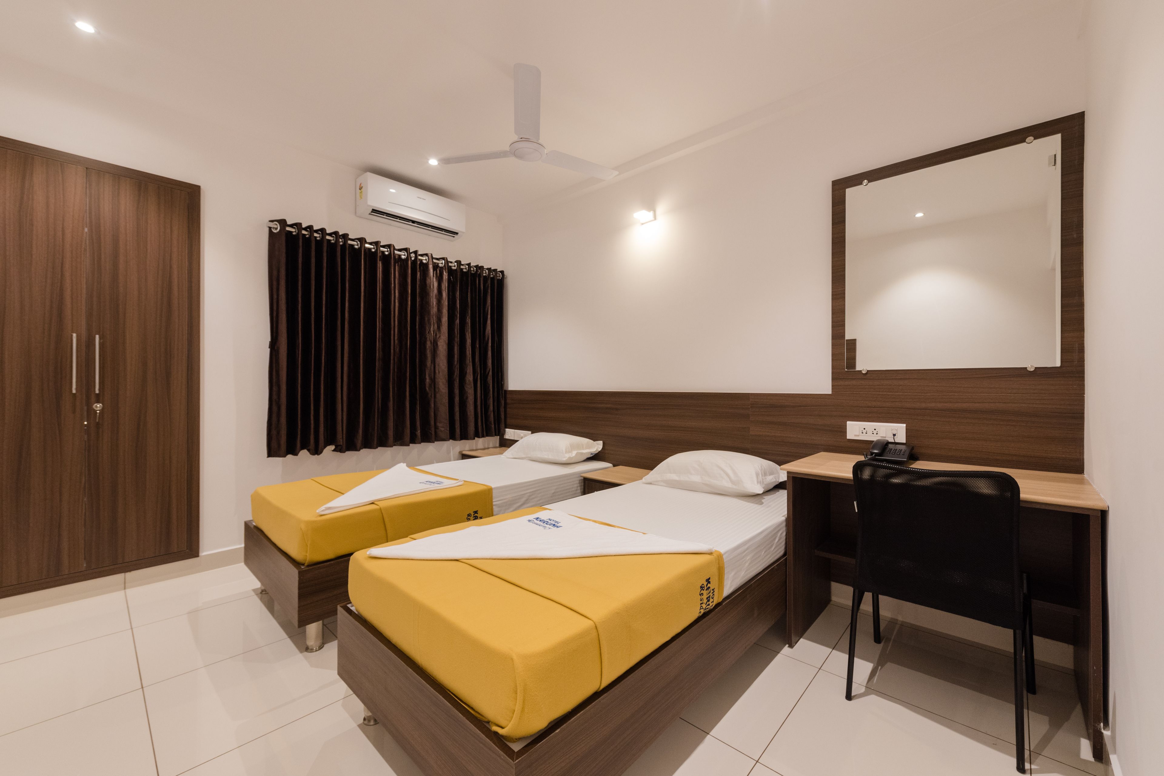 Foto - Hotel Karuna Residency